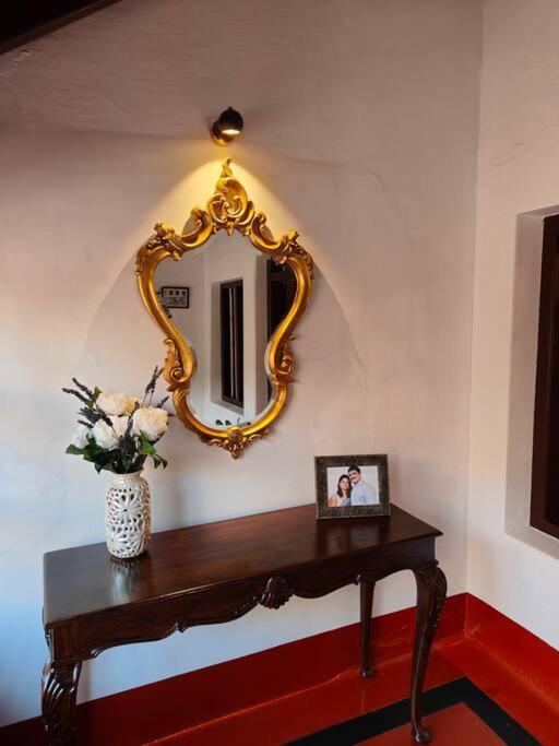 A Quaint Cottage With Rajah'S Seat View. Madikeri Extérieur photo
