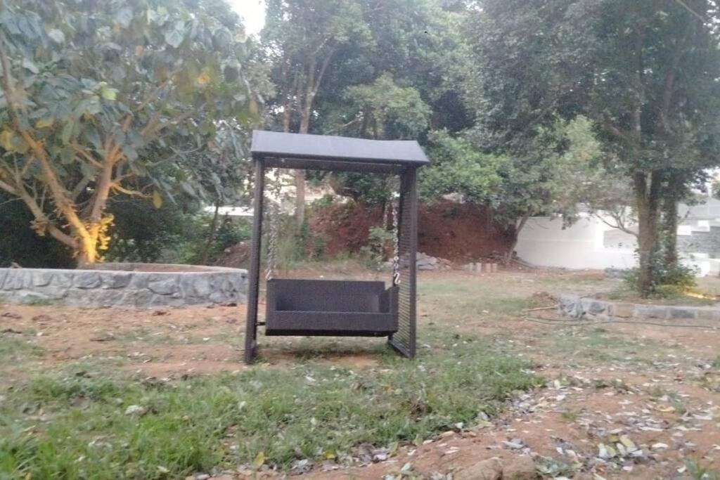 A Quaint Cottage With Rajah'S Seat View. Madikeri Extérieur photo